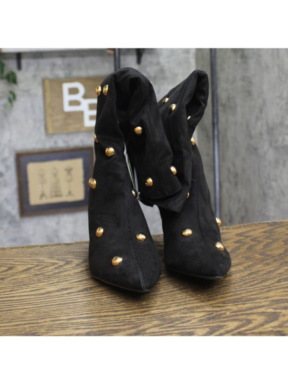 A New Day Womens Justice Boots Faux Suede Studded 94568940 Jet Black / Gold 6.5M - Picture 4 of 9